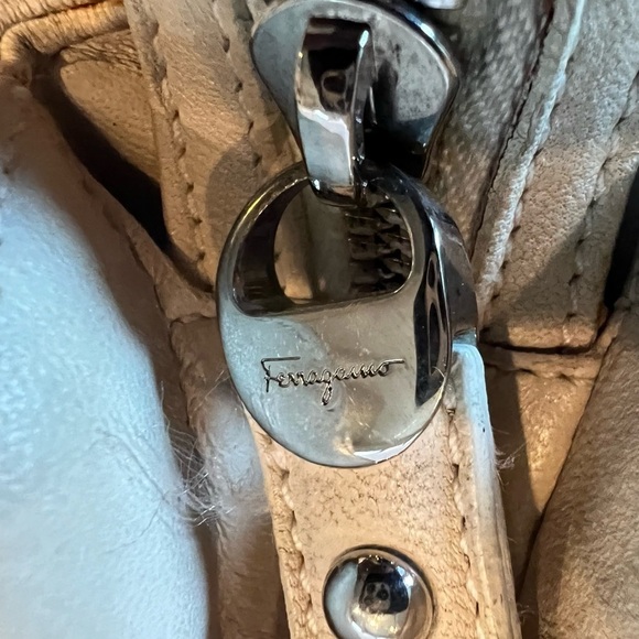 SALVATORE FERRAGAMO Leather Neutral Perforated Shoulder Bag - Picture 11 of 14